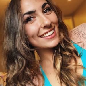 Meet your Posher, Tarah